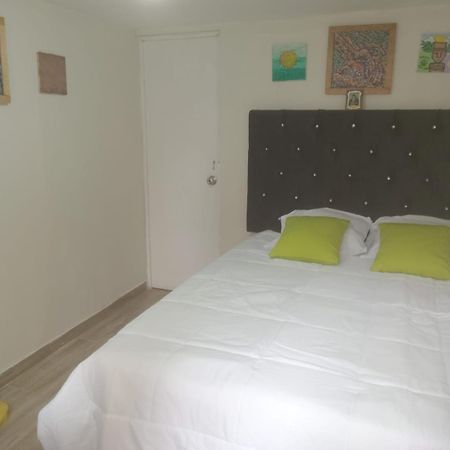 Colores Hospedaje Miraflores Лима Екстериор снимка